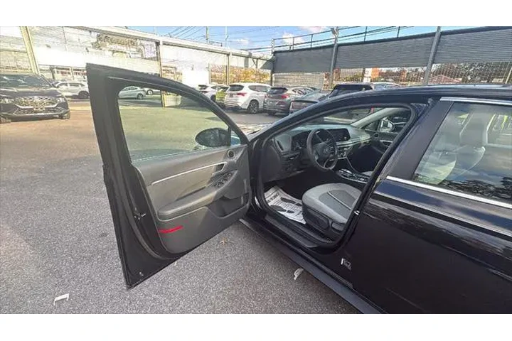 $18570 : Hyundai SONATA 2022 SE 4dr S image 10