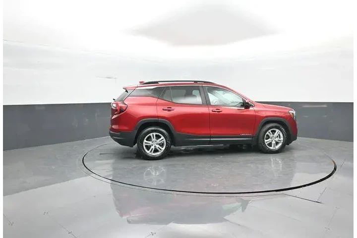 $20792 : GMC Terrain 2022 SLE 4dr SUV image 8