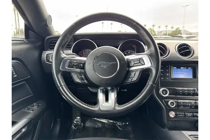 $32900 : Ford Mustang 2021 GT 2dr Fas image 9