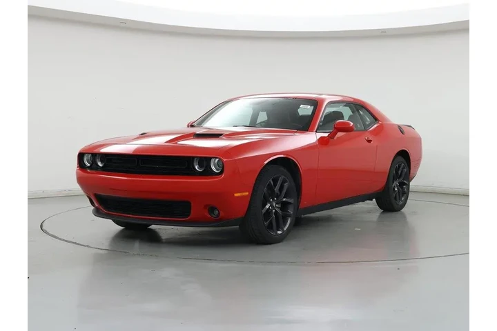 $28998 : Dodge Challenger 2021 SXT 2d image 4
