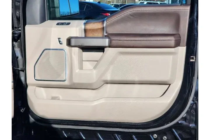 $39995 : Ford F-150 2020 4x4 Limited image 10