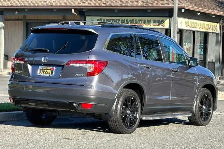 $23529 : Honda Pilot 2021 AWD SE 4dr image 3
