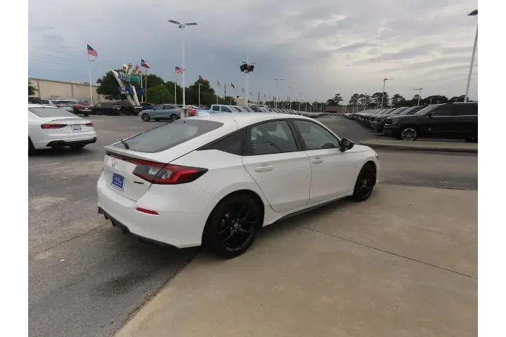 $25999 : Honda Civic 2026 Sport 4dr H image 9