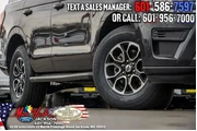 $38995 : Ford Expedition 2024 4x2 XLT thumbnail