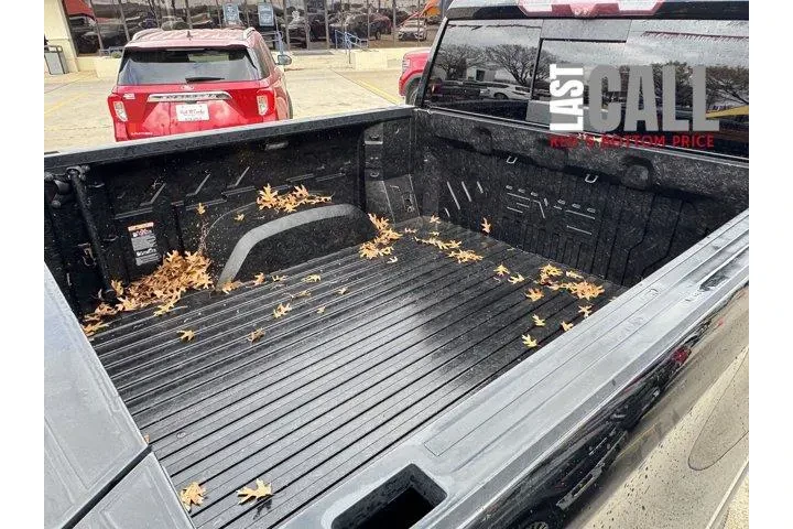 $38444 : GMC Sierra 1500 2020 4x4 AT4 image 8