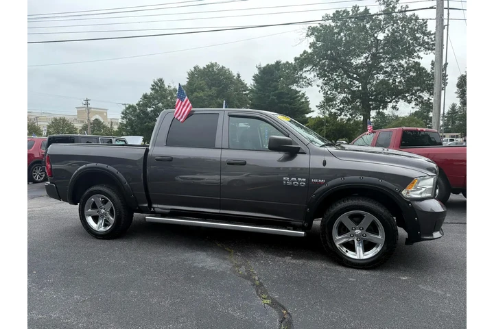 $15999 : 2014 RAM 1500 4WD Crew Cab 14 image 4