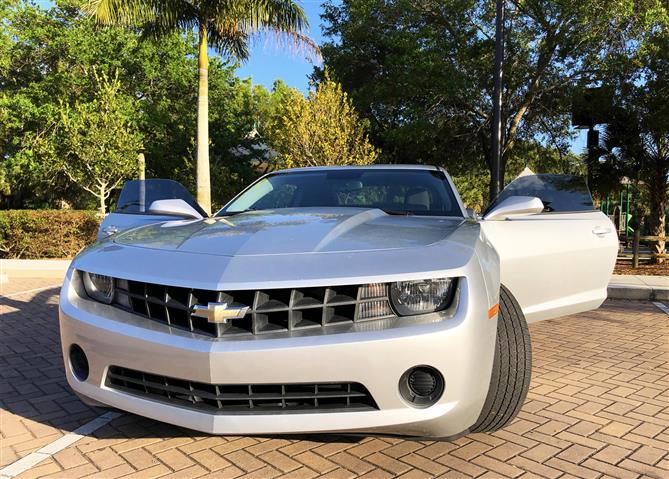 $5500 : 2010 CHEVROLET CAMARO 1LS image 1