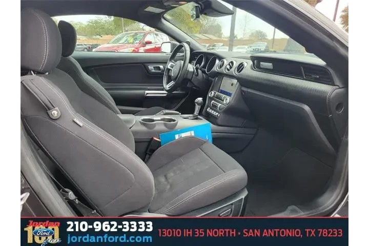 $22258 : Ford Mustang 2022 EcoBoost 2 image 10