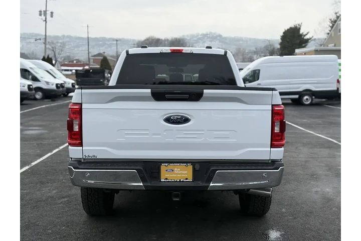 $39380 : Ford F-150 2023 4x4 XL 4dr S image 5