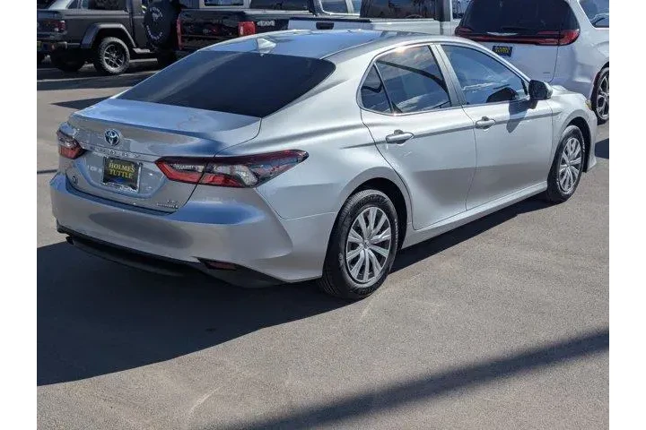 $25999 : Toyota Camry Hybrid 2023 LE image 2