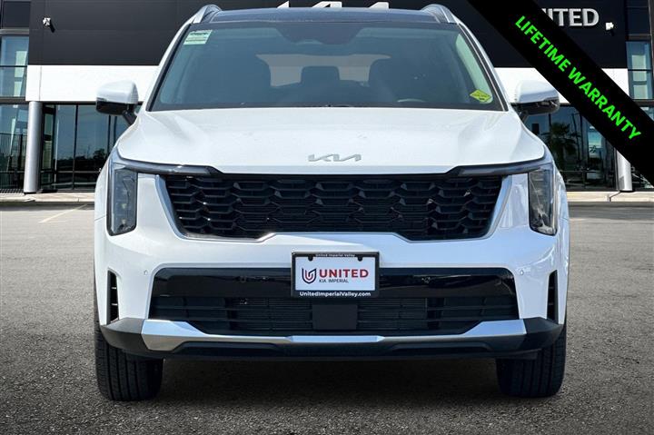 $39900 : New 2024 Sorento S image 3