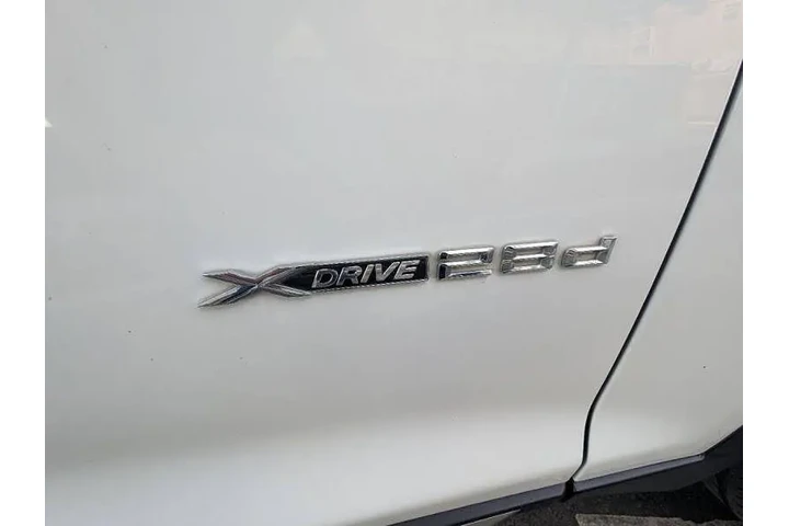$11988 : 2015 X3 xDrive28d image 1