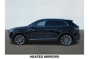 $28575 : Lincoln Nautilus 2021 Reserv thumbnail