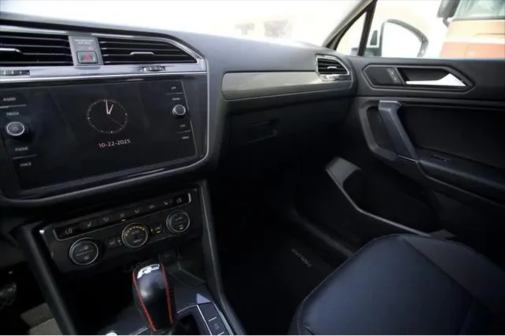 $14995 : Volkswagen Tiguan 2020 AWD S image 9