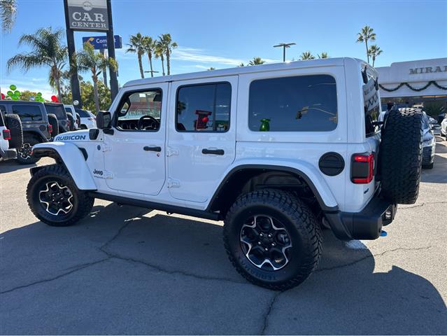 $36477 : 2021 Wrangler 4xe Unlimited R image 4