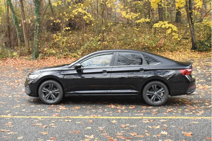 $15995 : Volkswagen Jetta 2022 SE 4dr image 4