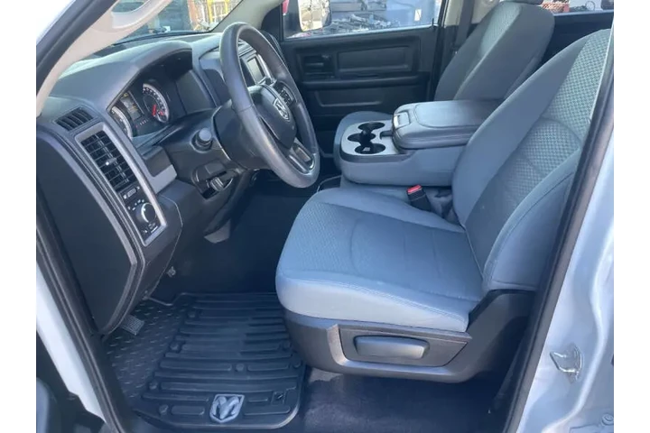 $24995 : 2019 RAM 1500 Classic Tradesm image 10
