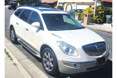 2008 BUICK ENCLAVE en Riverside