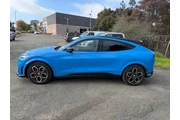 $29500 : Ford Mustang Mach-E 2022 AWD thumbnail