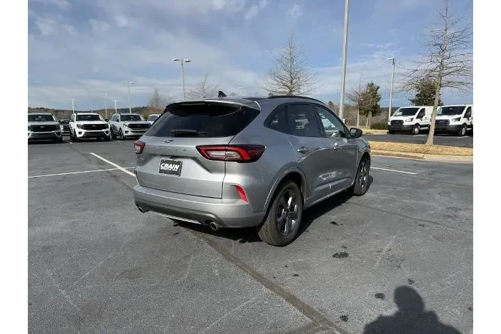 $21498 : Ford Escape 2024 ST-Line 4dr image 8