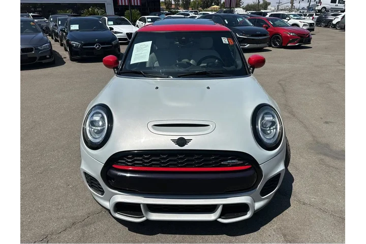 $29997 : 2020 Hardtop 2 Door John Coop image 3