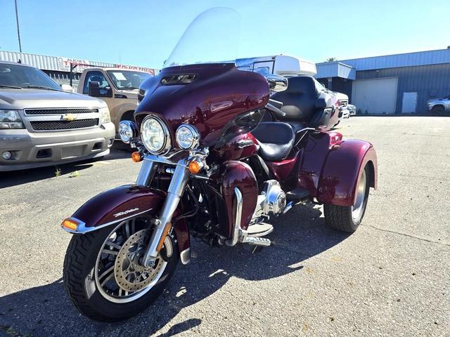 $19900 : 2015 HARLEY-DAVIDSON FLHTCUTG image 10