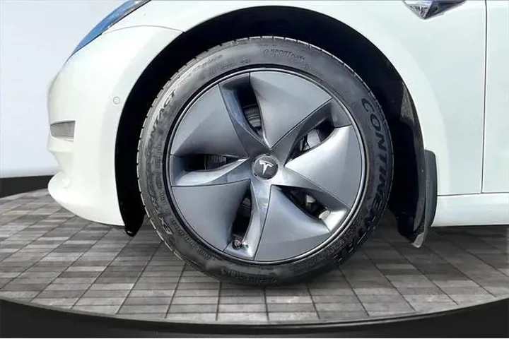 $18998 : Tesla Model 3 2019 AWD Perfo image 8