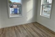 $800 : Beautiful Home...LAKEWOOD,CA thumbnail