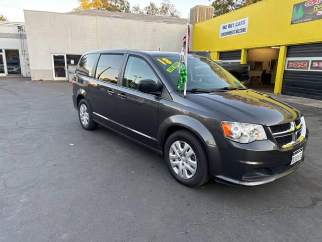 $11990 : 2018 Grand Caravan SE image 4