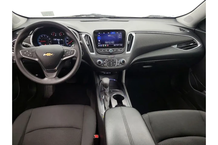 $17998 : Chevrolet Malibu 2021 LT 4dr image 9