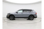 $22998 : Volkswagen Tiguan 2022 SE 4d thumbnail