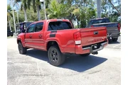 $25990 : Toyota Tacoma 2017 4x2 TRD O thumbnail