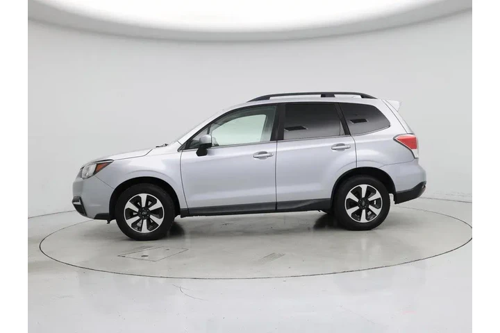 $14998 : Subaru Forester 2017 AWD 2.5 image 3