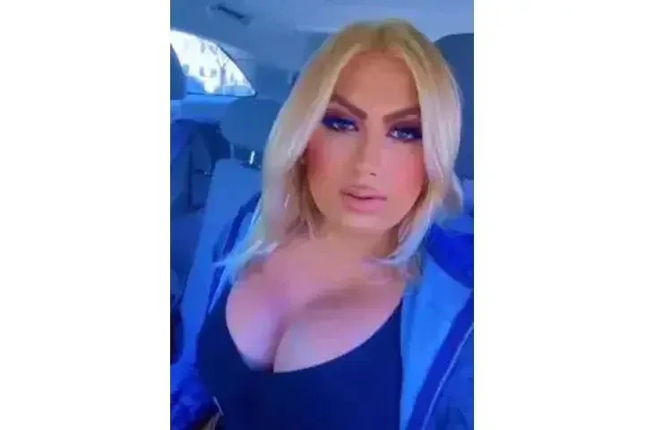 (323)602-7575  👄RUBY image 1