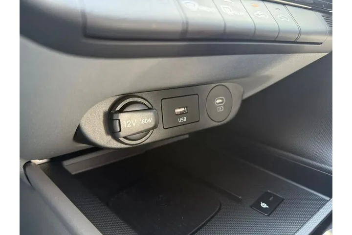 $24500 : Hyundai ELANTRA 2025 SEL Spo image 10