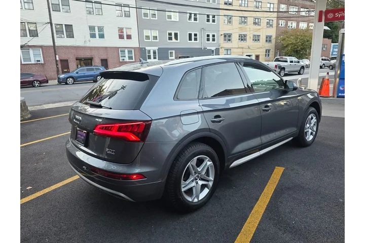 $19995 : 2018 Q5 Premium image 5
