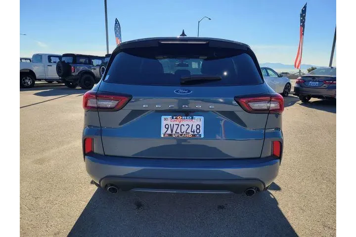 $20995 : Ford Escape 2024 ST-Line 4dr image 5