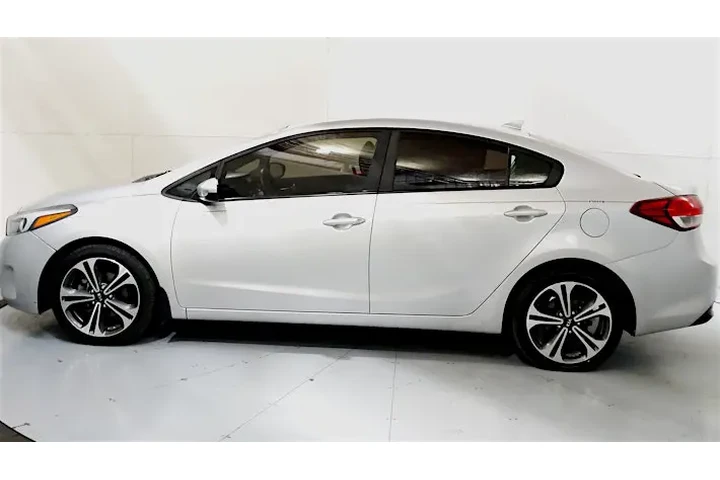 2015 Escape SE 4WD image 8