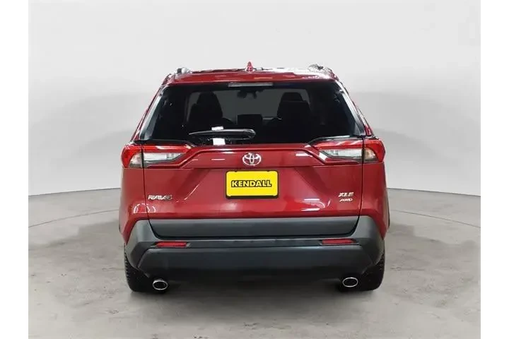 $29588 : Toyota RAV4 2024 AWD XLE 4dr image 4