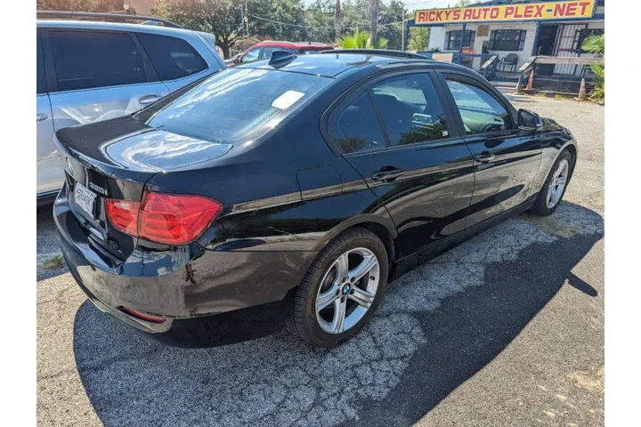 $10990 : 2015 BMW 3 Series 320i xDrive image 6