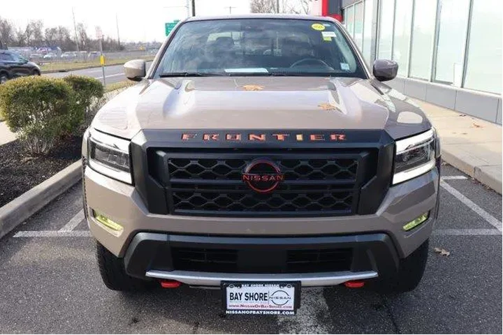 $35298 : Nissan Frontier 2024 4x4 PRO image 4