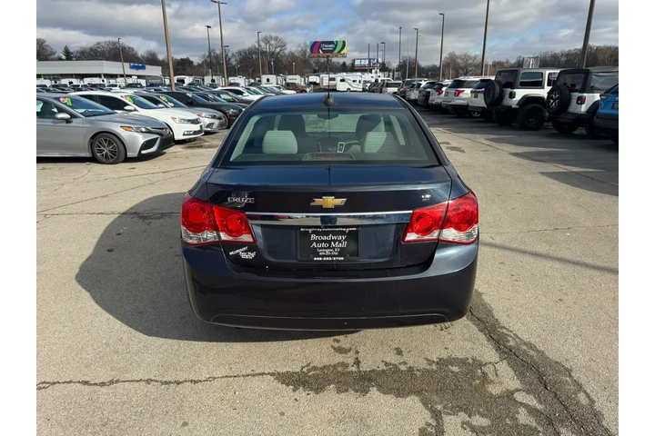 $5980 : 2015 Cruze 4dr Sdn Auto 1LT image 3