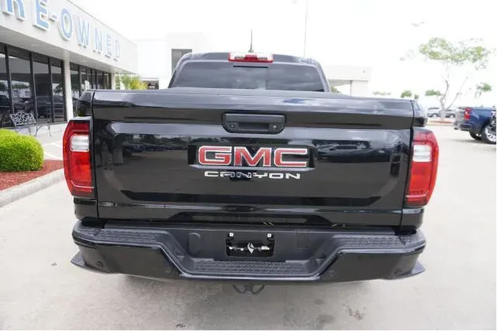 $37688 : GMC Canyon 2024 4x2 Elevatio image 5
