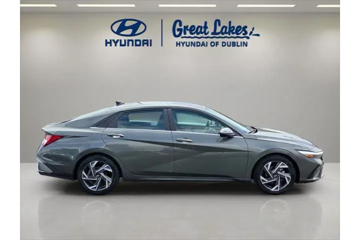 $20866 : Hyundai ELANTRA 2024 SEL 4dr image 6