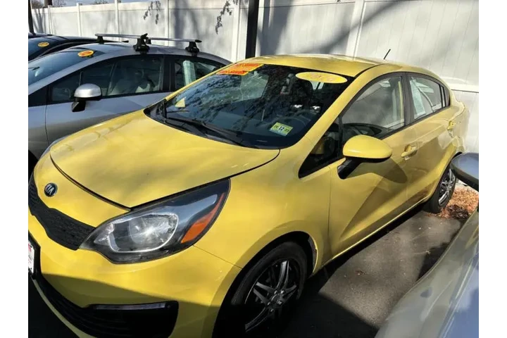 $7999 : 2016 Rio LX image 2