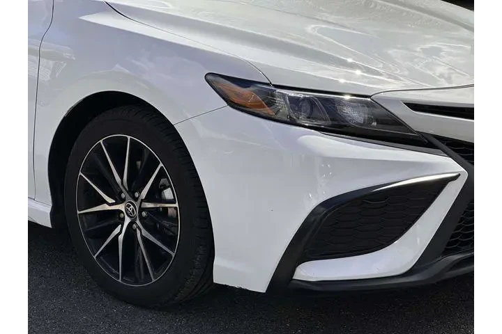 $22917 : Toyota Camry 2024 SE 4dr Sed image 10