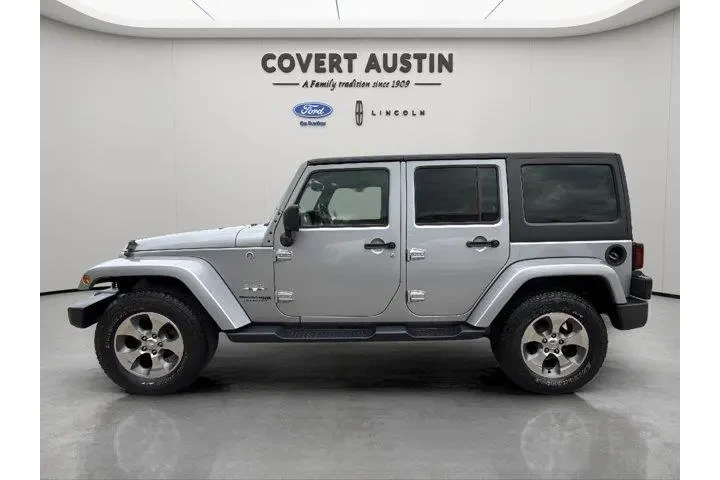 $23617 : Jeep Wrangler JK Unlimited 2 image 2