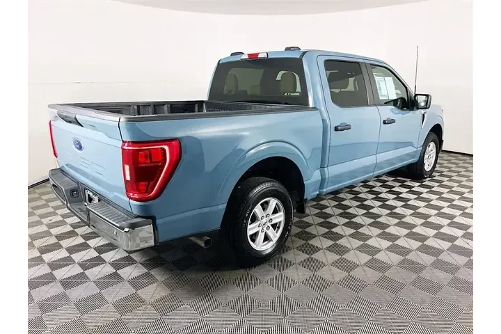 $33800 : Ford F-150 2023 4x2 XLT 4dr image 7
