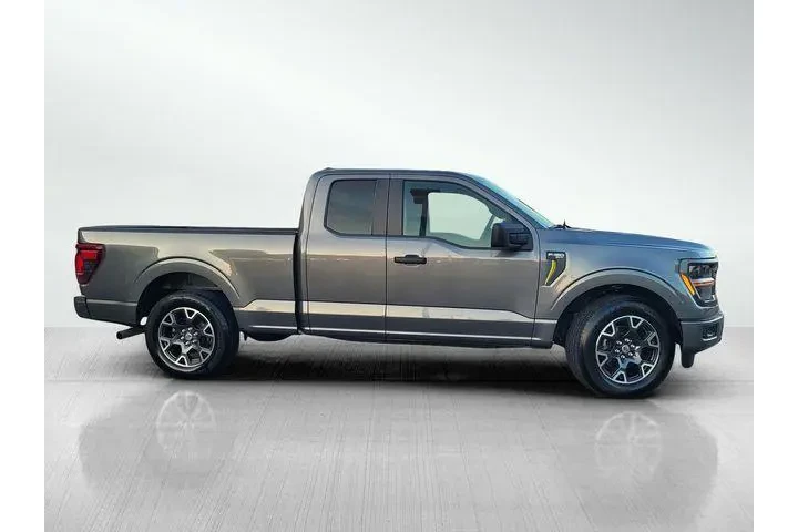 $38993 : Ford F-150 2024 4x2 STX 4dr image 3