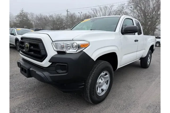 $28700 : Toyota Tacoma 2023 4x2 SR 4d image 5